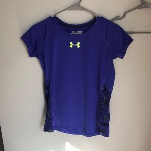 Long workout shirt from Under Armour in size YXL